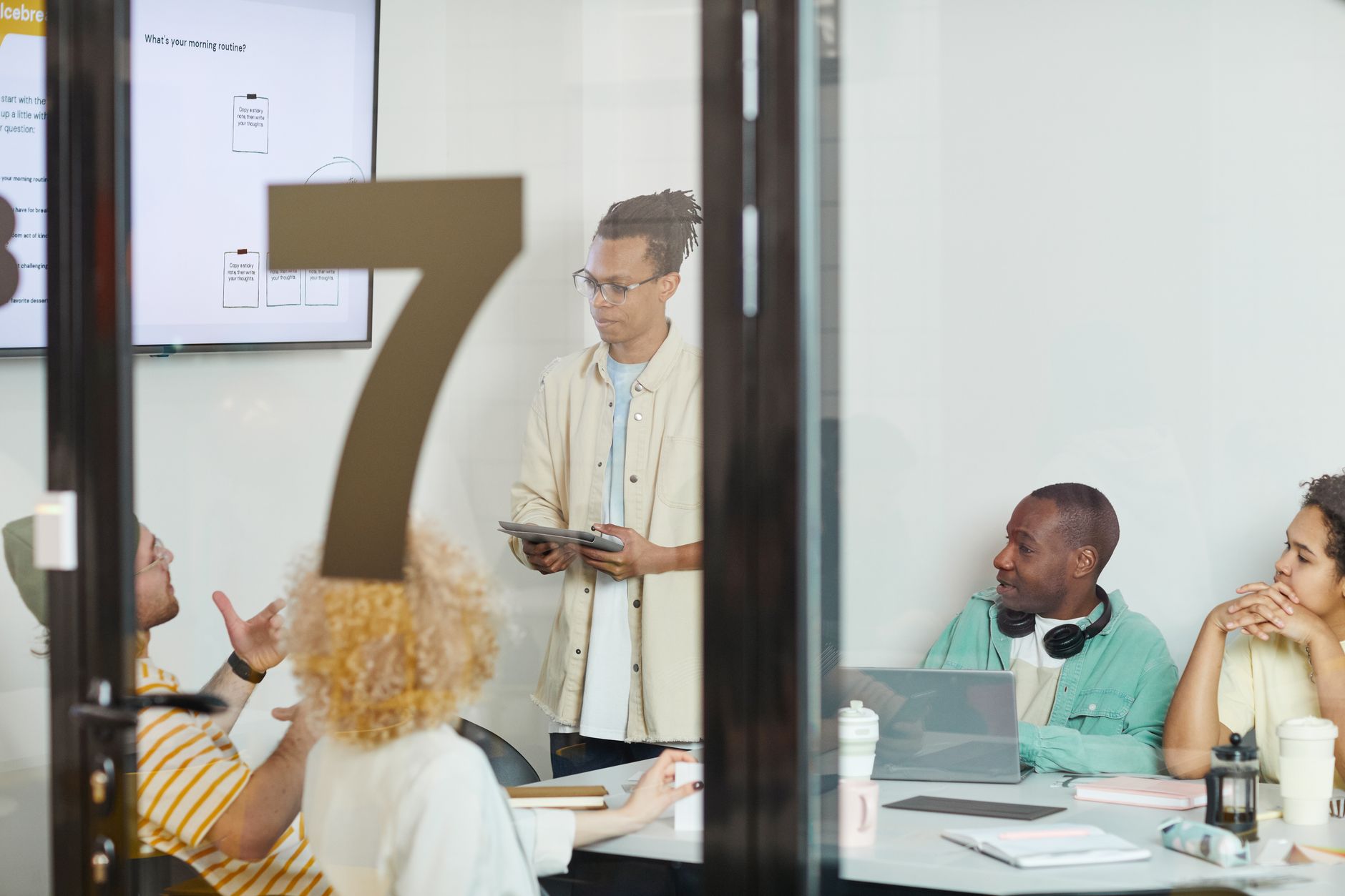 Illustratieve foto bij: ai workflow modernisering roi